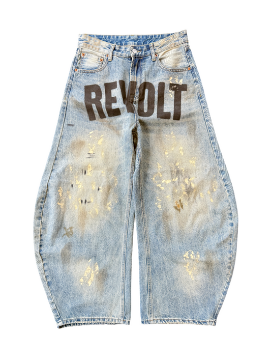 REVOLT- Baggy jeans