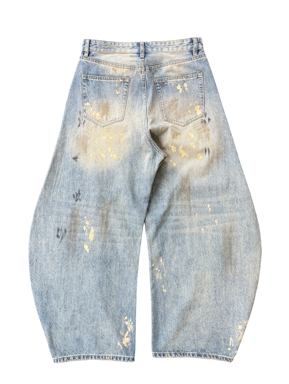 REVOLT- Baggy jeans